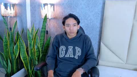 Snapshot of valenorlerot chatting on October 29, 5:31 am Valenor online show from October 29, 5:31 am
