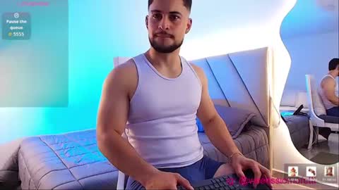 Snapshot of valenssio_moretti chatting on July 26, 10:00 am valenssio_moretti online show from July 26, 10:00 am