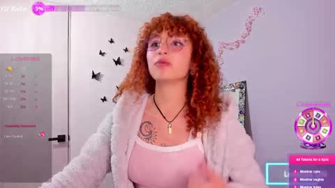 Snapshot of valent_27 chatting on June 3, 3:09 am Valentina online show from June 3, 3:09 am