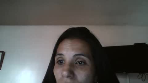 Snapshot of valentina376456 chatting on February 11, 4:02 pm Julieta-2012 online show from February 11, 4:02 pm
