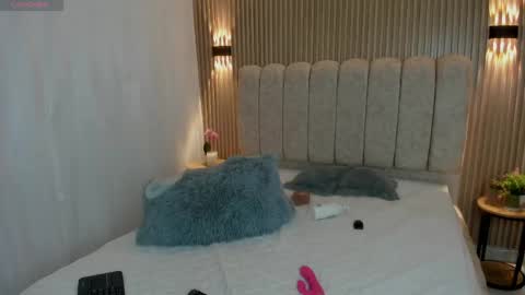 Snapshot of valentina_449340 chatting on May 26, 10:50 pm valentina robertson online show from May 26, 10:50 pm