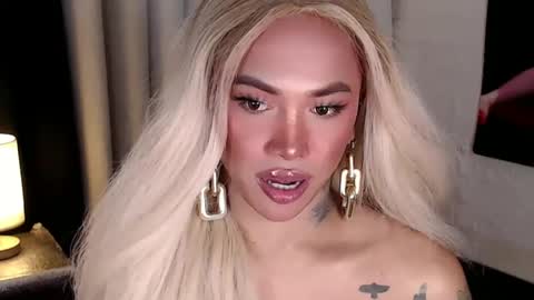 Amanda online show from January 18, 8:41 am