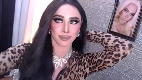 Amanda online show from November 11, 2:44 am