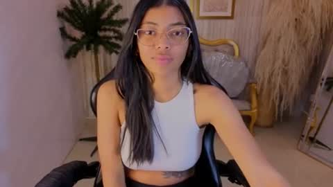 Snapshot of valentina_gomez_s chatting on July 11, 12:52 pm Valentina online show from July 11, 12:52 pm