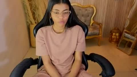 Snapshot of valentina_gomez_s chatting on July 13, 7:49 pm Valentina online show from July 13, 7:49 pm