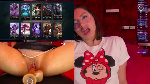 Valentina online show from January 4, 7:55 pm