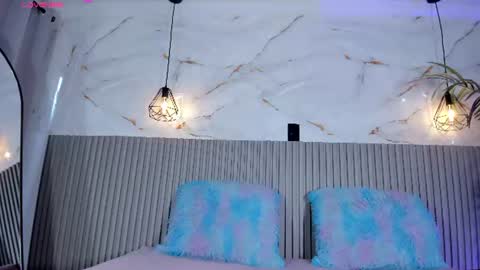 Snapshot of valentina_lux1 chatting on August 1, 7:02 pm Valentina online show from August 1, 7:02 pm