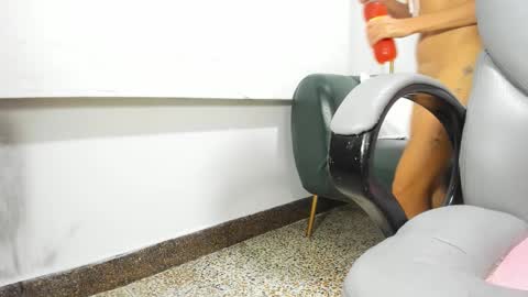 VALENTINA online show from February 11, 1:10 am