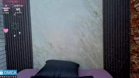 Snapshot of valentinaa_07 chatting on June 1, 7:04 pm valentinaa_07 online show from June 1, 7:04 pm