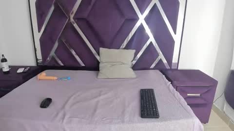 valentinaasm online show from November 8, 1:11 pm