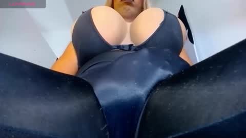 valentinabigcock23 online show from October 22, 2:34 am