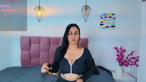 Snapshot of valentinajaramilloo chatting on June 7, 1:37 pm ValentinaJaramilloo online show from June 7, 1:37 pm