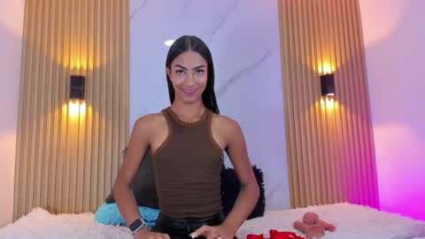 valentinaliux_ online show from July 13, 12:52 pm