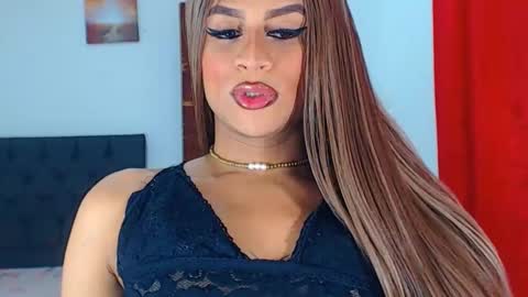 Snapshot of valentinaxxxdoll chatting on January 27, 2:10 am VALENTINA online show from January 27, 2:10 am
