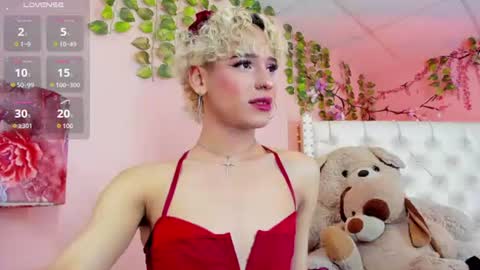 Snapshot of valentinee_xo chatting on July 9, 6:06 am valentinee_xo online show from July 9, 6:06 am