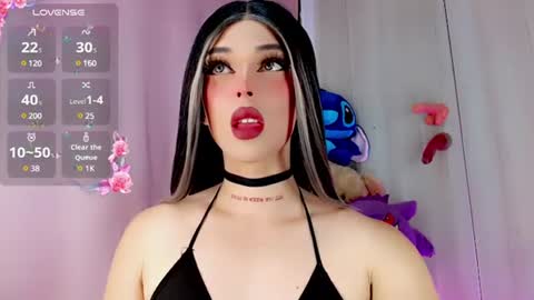 Snapshot of valentinne_marian chatting on January 25, 2:47 am Marian online show from January 25, 2:47 am