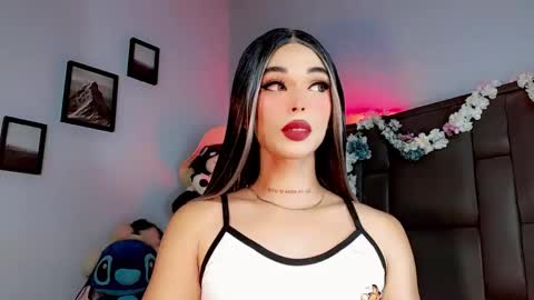 Snapshot of valentinne_marian chatting on September 12, 8:14 am Marian online show from September 12, 8:14 am