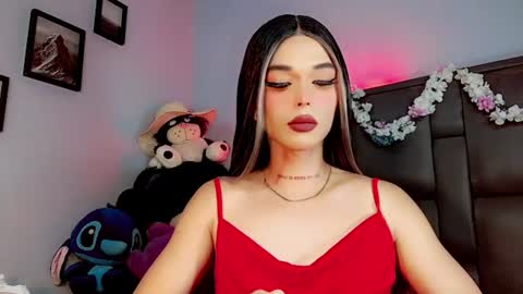 Snapshot of valentinne_marian chatting on October 4, 2:37 pm Marian online show from October 4, 2:37 pm