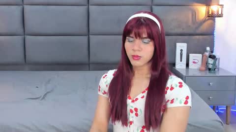 valentino moon online show from October 6, 2:42 am