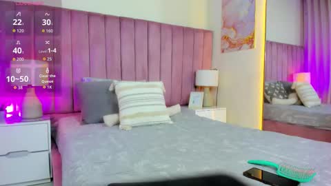 valentino_moretti online show from March 5, 5:58 am