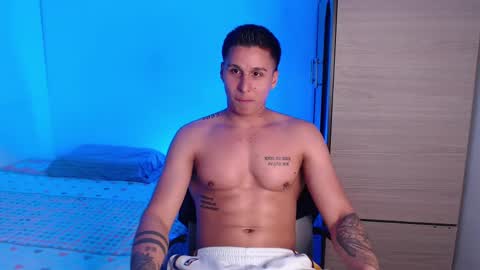 Snapshot of valentinosex_1 chatting on September 12, 9:48 pm VALENTINO online show from September 12, 9:48 pm
