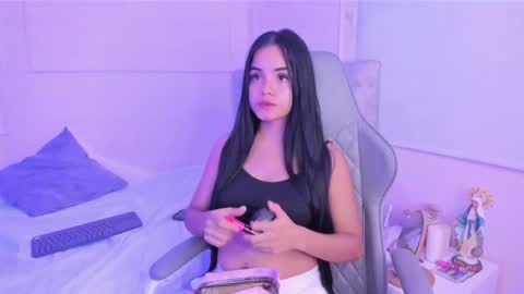 valeri_10 online show from May 5, 10:34 am