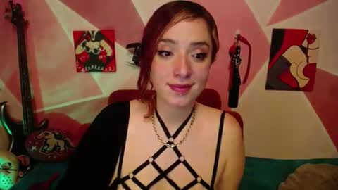 Snapshot of valeri_cove chatting on May 29, 10:08 pm Valeri Cove online show from May 29, 10:08 pm