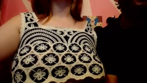 Snapshot of valeri_cove chatting on July 8, 12:09 pm Valeri Cove online show from July 8, 12:09 pm