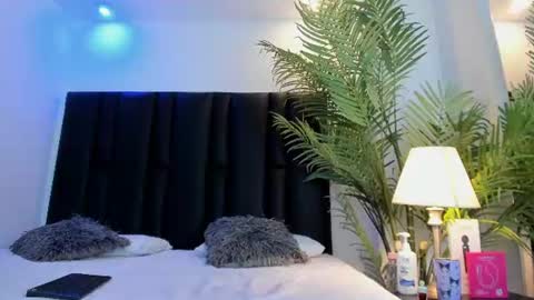 Snapshot of valeri_tafur chatting on July 17, 11:06 am valeri_tafur online show from July 17, 11:06 am