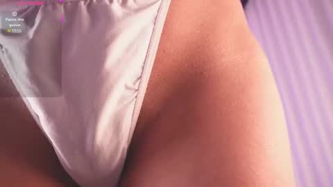 Snapshot of valeria_777_ chatting on July 23, 1:58 am Valeria online show from July 23, 1:58 am