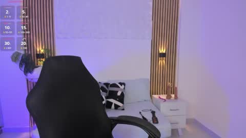 Snapshot of valeria_acosta_ chatting on May 27, 1:57 am Valeria Acosta online show from May 27, 1:57 am