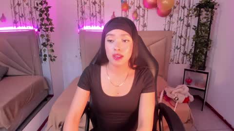 valeria online show from May 13, 7:33 pm