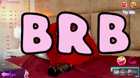 Costume lover online show from February 6, 6:51 am