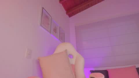    online show from November 26, 10:44 pm