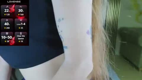 valeriaa_s online show from July 25, 12:03 pm