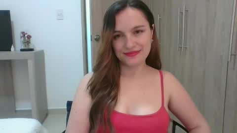 valeriafrannco online show from January 28, 5:11 am