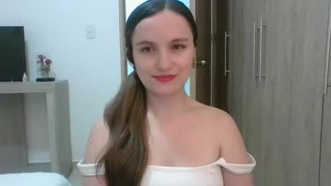 valeriafrannco online show from January 29, 3:33 am