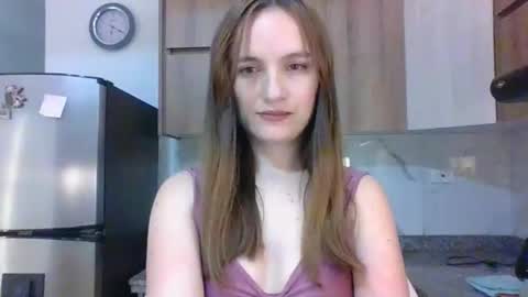 valeriafrannco online show from December 13, 11:21 pm