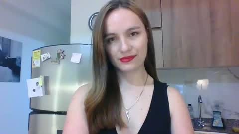 valeriafrannco online show from December 16, 12:04 am