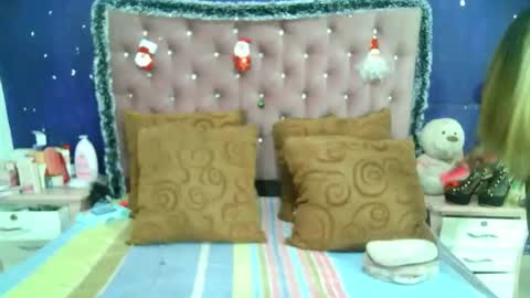 La valerie26 online show from December 21, 12:34 pm