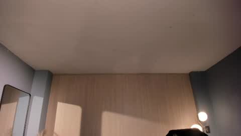 Snapshot of valeriavelvet chatting on June 26, 12:09 pm Vale online show from June 26, 12:09 pm