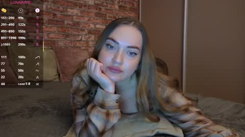 Valerie online show from April 23, 5:37 pm