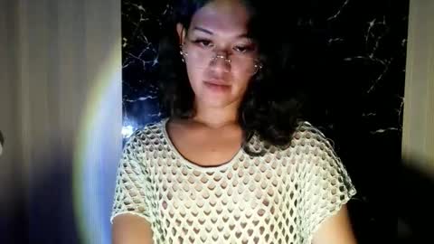 Snapshot of valerie_lure chatting on May 30, 9:23 pm addy online show from May 30, 9:23 pm