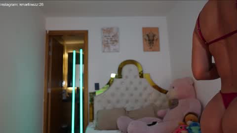Snapshot of valeriecollinss_ chatting on February 20, 1:24 am valeriecollinss_ online show from February 20, 1:24 am