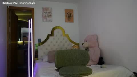 Snapshot of valeriecollinss_ chatting on June 11, 2:53 am valeriecollinss_ online show from June 11, 2:53 am