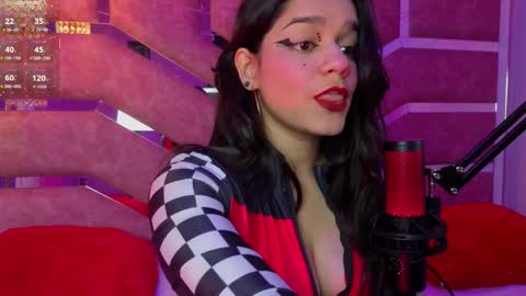 Snapshot of valeriekay_ chatting on May 25, 3:51 pm Valeria online show from May 25, 3:51 pm