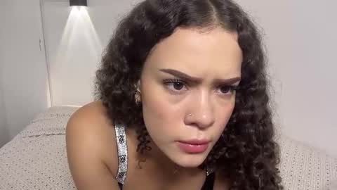 valeriesaint online show from February 12, 4:02 pm