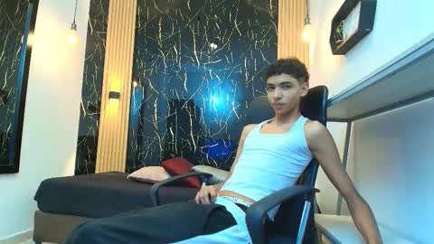 VALERIO  online show from March 13, 3:13 am