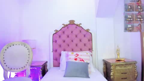   online show from June 4, 12:11 pm