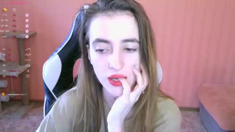 Snapshot of valeritiio chatting on February 22, 5:23 am valeritiio online show from February 22, 5:23 am